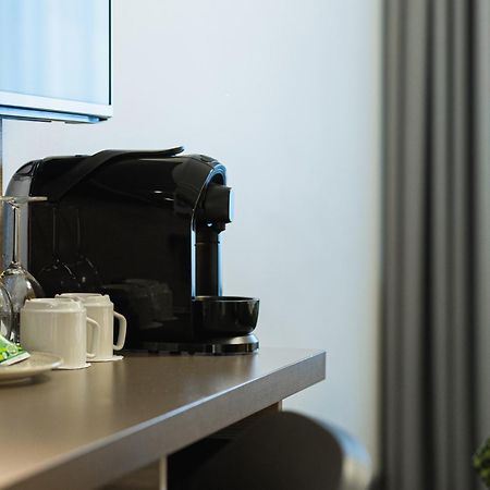 Quality Hotel Winn Haninge Bagian luar foto