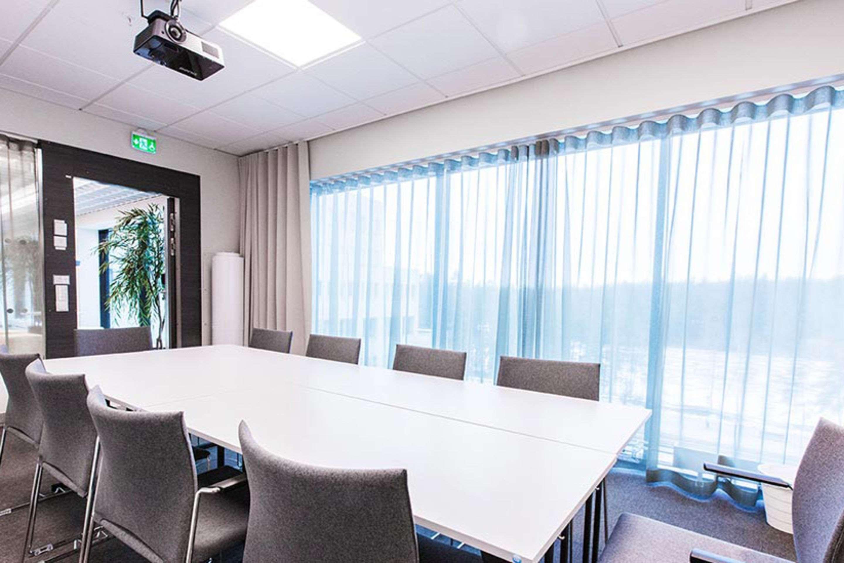 Quality Hotel Winn Haninge Bagian luar foto
