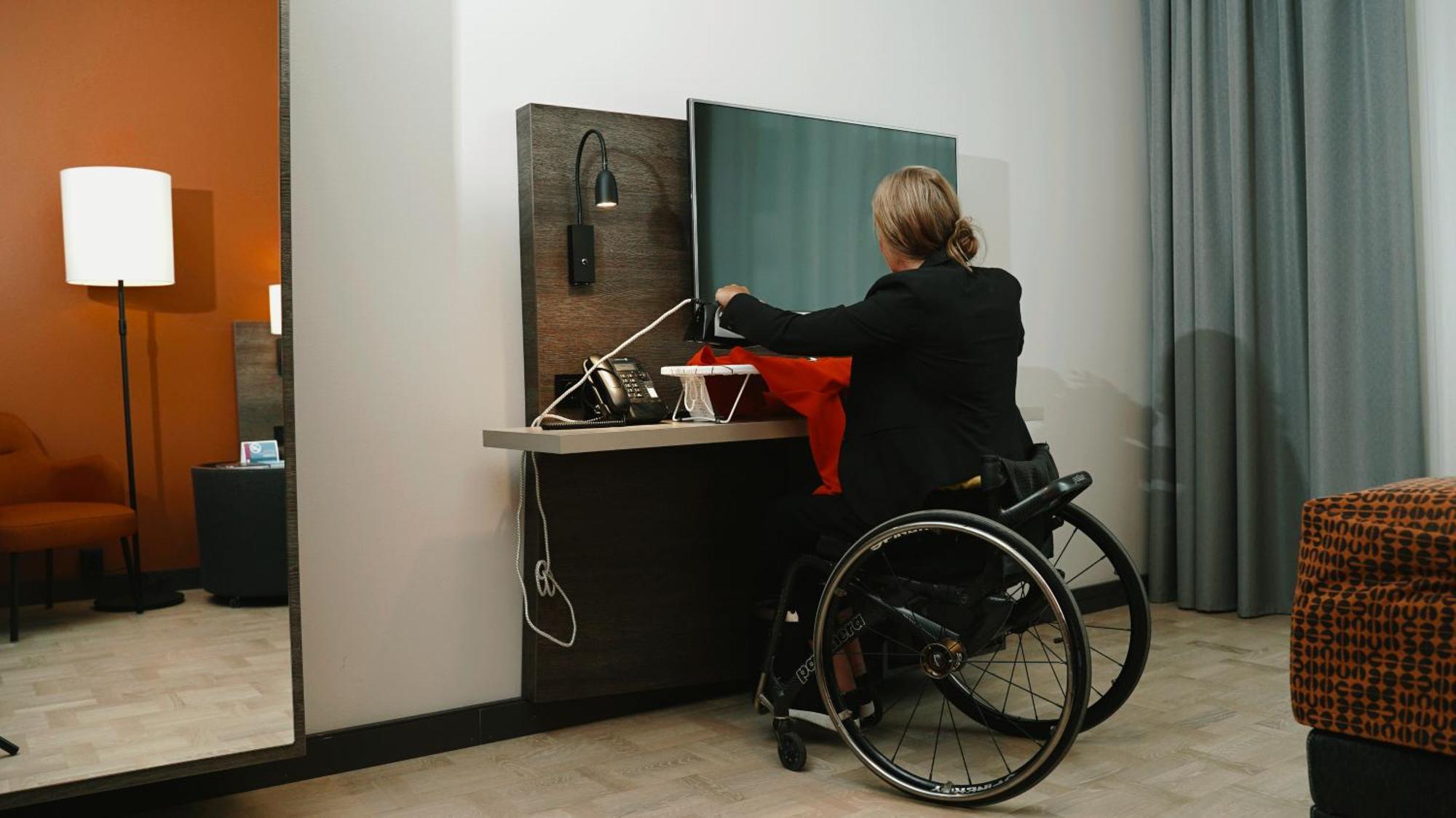 Quality Hotel Winn Haninge Bagian luar foto