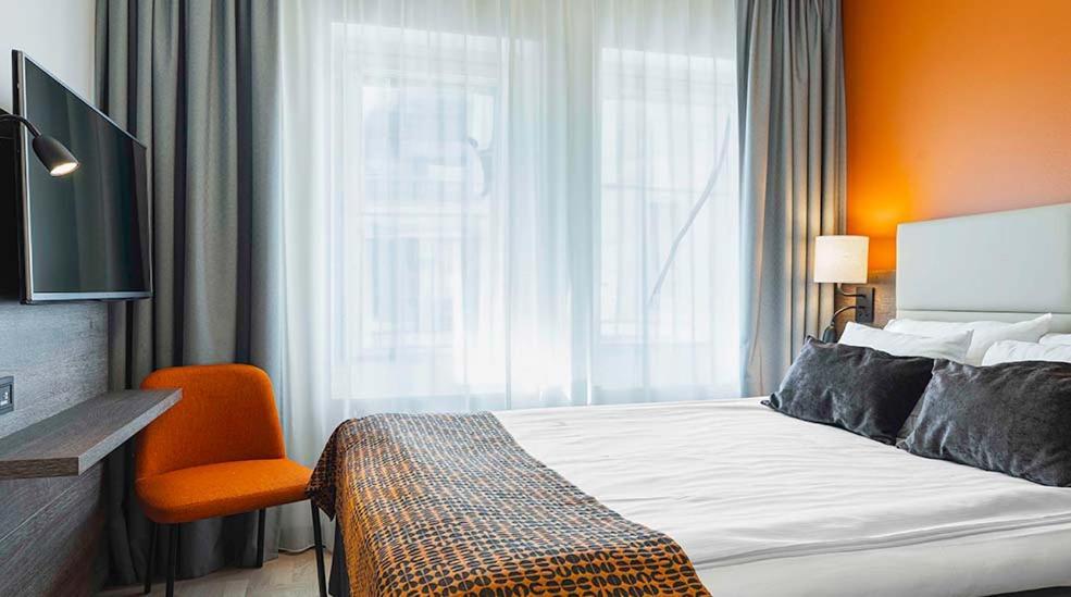 Quality Hotel Winn Haninge Bagian luar foto