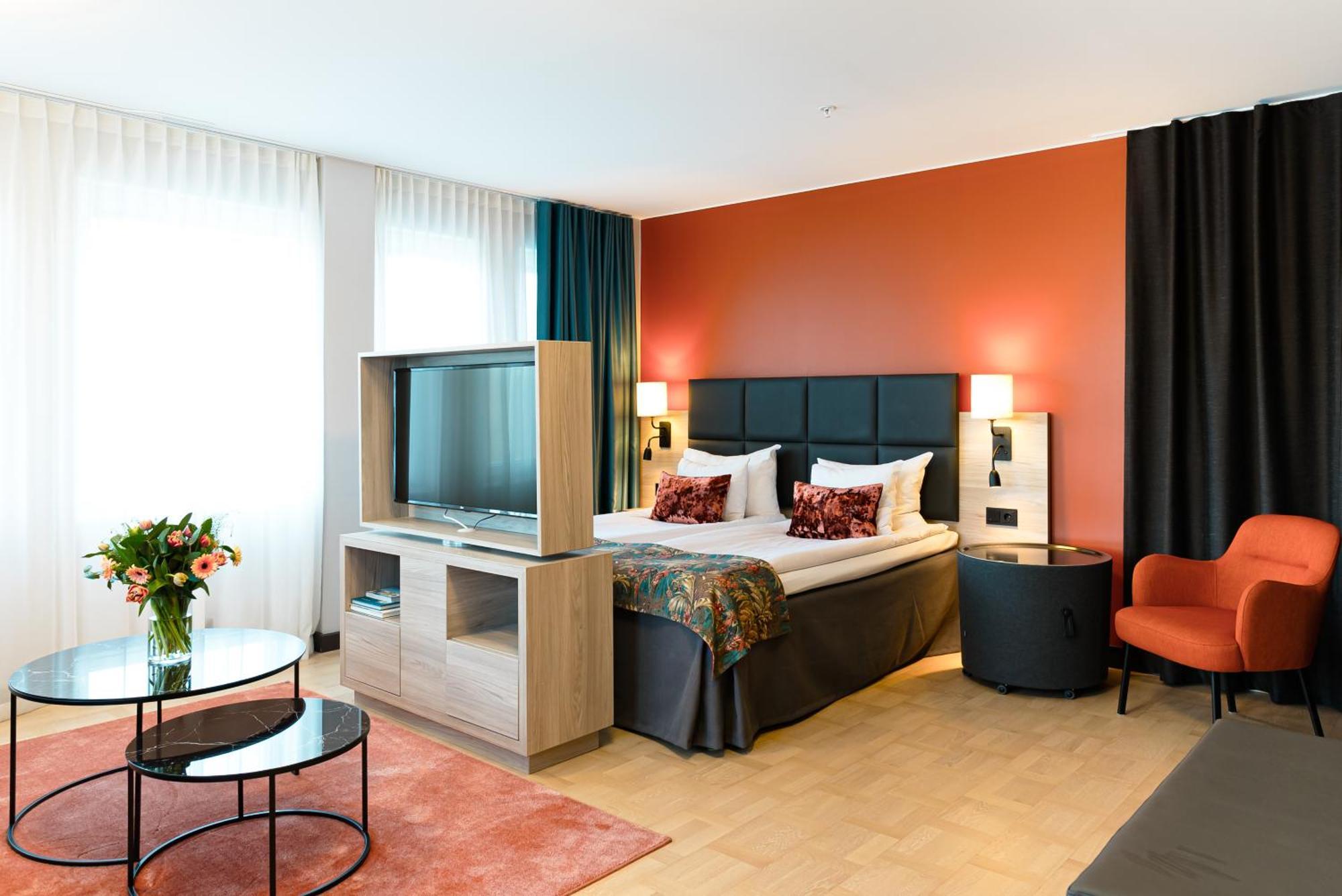 Quality Hotel Winn Haninge Bagian luar foto